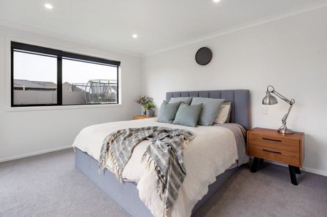 Photo of property in 34 Mike Smith Drive, Cambridge, 3434