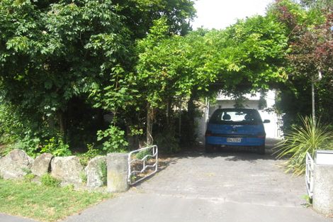 Photo of property in 16 Birdwood Avenue, Beckenham, Christchurch, 8023