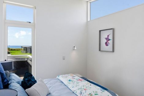 Photo of property in 17 Taumata Road, Omaha, Warkworth, 0986