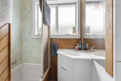 Photo of property in 29 Vancouver Crescent, Wainoni, Christchurch, 8061