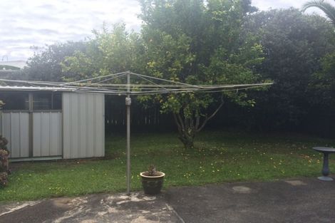 Photo of property in 2/67 Centreway Road, Orewa, 0931