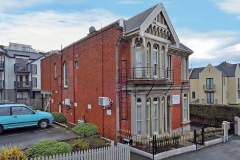 Photo of property in 75b York Place, Dunedin Central, Dunedin, 9016