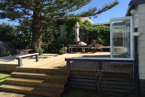 Photo of property in 84 Seaforth Road, Waihi Beach, 3611