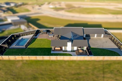 Photo of property in 8 Southdown Place, Kirwee, 7571