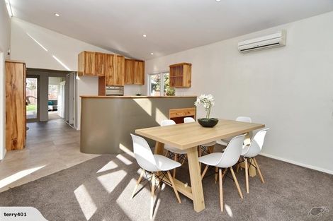 Photo of property in 182 Main North Road, Redwood, Christchurch, 8051