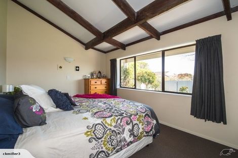 Photo of property in 17b Dover Road, St Andrews, Hamilton, 3200