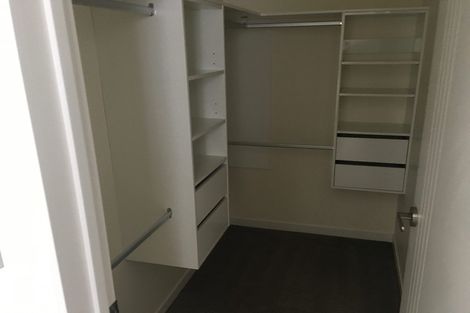 Photo of property in 8 Tawa Place, Orewa, 0931