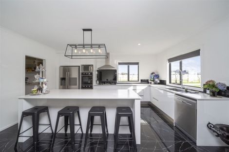 Photo of property in 464a Turuturu Road, Hawera, 4674