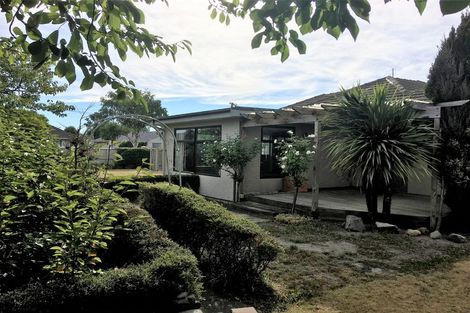 Photo of property in 401 Wairakei Road, Burnside, Christchurch, 8053