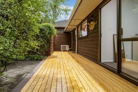 Photo of property in 3/72 Lake Road, Northcote, Auckland, 0627