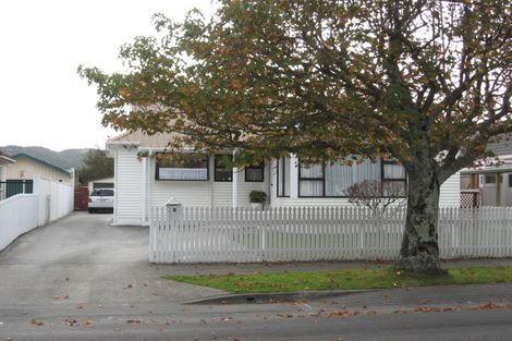 Photo of property in 7 Bush Street, Naenae, Lower Hutt, 5011