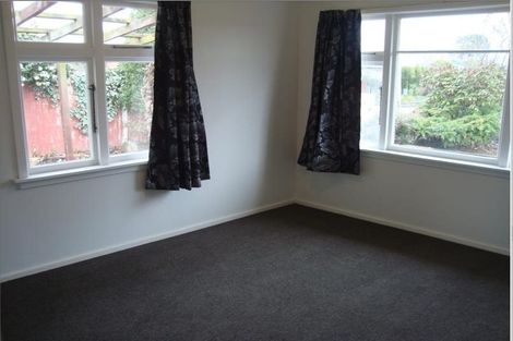 Photo of property in 27 Hounslow Street, Ilam, Christchurch, 8041