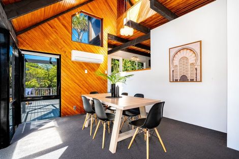 Photo of property in 1 Indira Place, Khandallah, Wellington, 6035