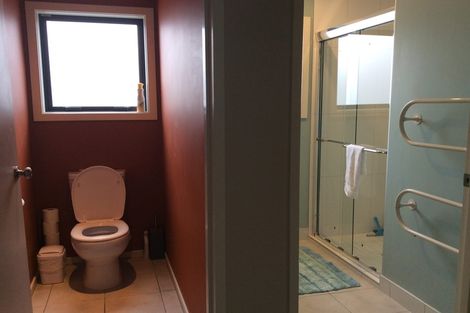 Photo of property in 6a Watts Road, Fernhill, Queenstown, 9300