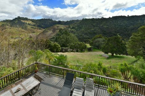 Photo of property in 121 Noakes Hill Road, Puhoi, Silverdale, 0994