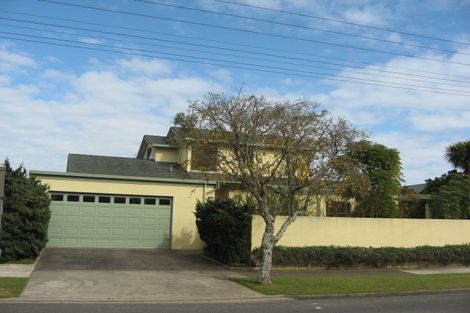 Photo of property in 28 Victoria Road, New Plymouth, 4310
