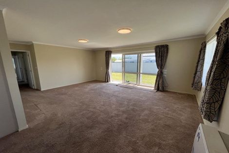Photo of property in 70 Miro Street, Inglewood, 4330