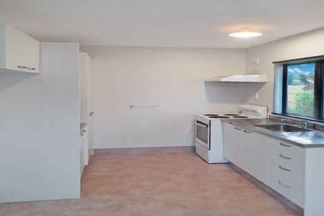 Photo of property in 2/7 Cambridge Road, Manurewa, Auckland, 2102