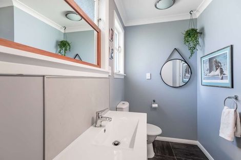 Photo of property in 11 George Street, Levin, 5510