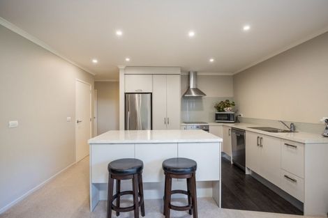 Photo of property in 38 Fernbrook Drive, Hurworth, New Plymouth, 4310