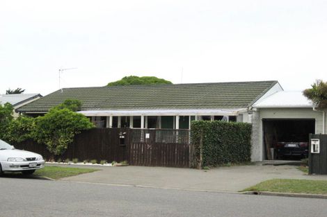 Photo of property in 11 Halsey Street, South New Brighton, Christchurch, 8062