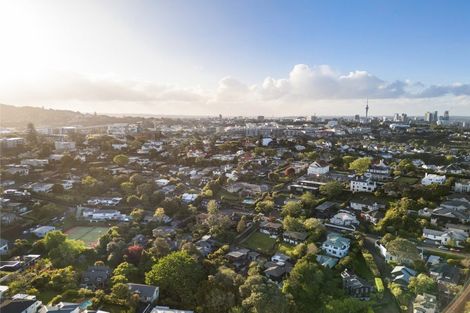 Photo of property in 24 Crocus Place, Remuera, Auckland, 1050