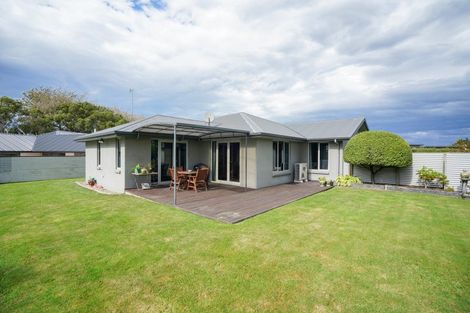 Photo of property in 50 Glenroy Park Drive, Waikiwi, Invercargill, 9810