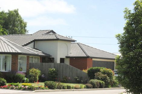 Photo of property in 45 Chesterfield Mews, Russley, Christchurch, 8042