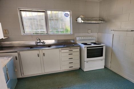 Photo of property in 2/14 Arabi Street, Sandringham, Auckland, 1041