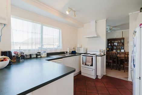 Photo of property in 13 Plymouth Place, Fairview Downs, Hamilton, 3214