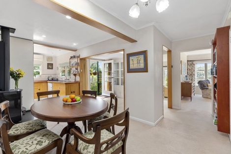 Photo of property in 9 Magdalen Street, Tawa, Wellington, 5028