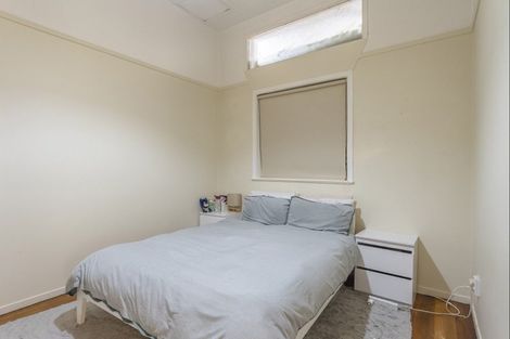 Photo of property in 51 Hawker Street, Mount Victoria, Wellington, 6011