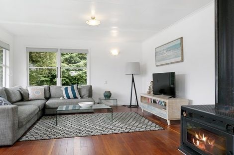 Photo of property in 3a Norfolk Road, Waipahihi, Taupo, 3330