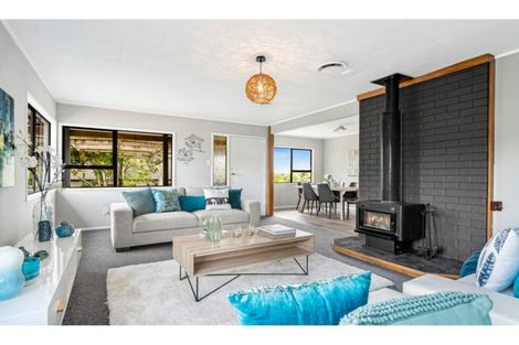 Photo of property in 12 Landsdale Place, Massey, Auckland, 0614