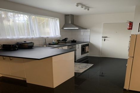 Photo of property in 1/158 Kings Crescent, Hutt Central, Lower Hutt, 5010