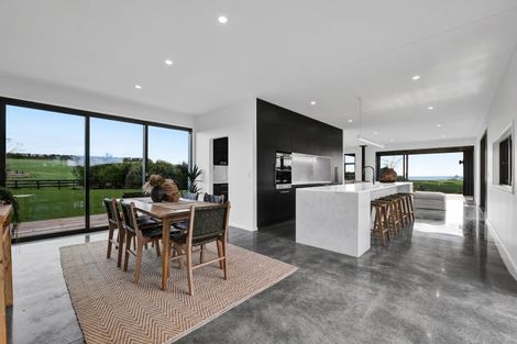 Photo of property in 29 Washer Road, Omata, New Plymouth, 4374