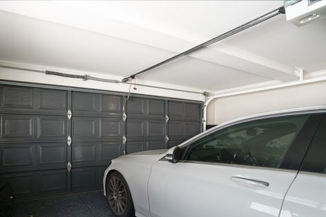 Photo of property in 8 Maybole Drive, Flat Bush, Auckland, 2016