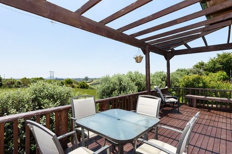 Photo of property in 18a Wade Place, Welcome Bay, Tauranga, 3175