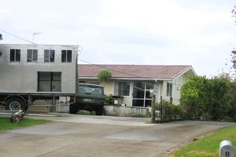 Photo of property in 4 Stillwater Crescent, Stillwater, Silverdale, 0993