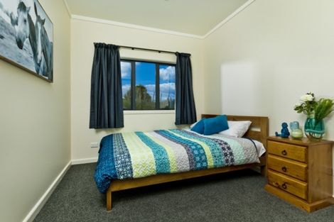 Photo of property in 123 Taiapa Valley Road, Muriwai, Waimauku, 0881