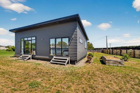 Photo of property in 414 Main Road North, Bay View, Napier, 4104