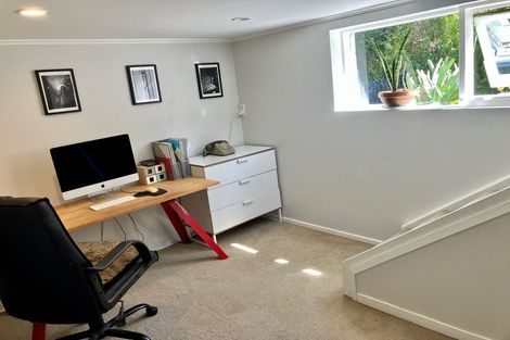 Photo of property in 3/9 Aramoana Avenue, Devonport, Auckland, 0624