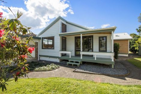 Photo of property in 59 Links View Drive, Omokoroa, 3114