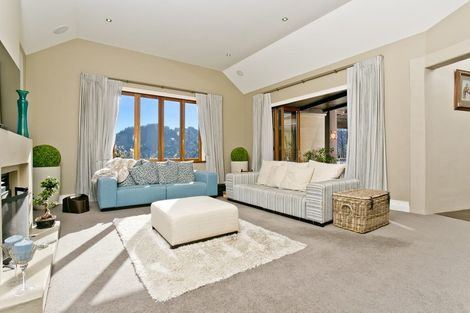 Photo of property in 314 Matua Road, Kumeu, 0891