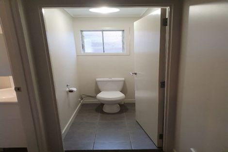 Photo of property in 5/19 Milton Road, Orewa, 0931