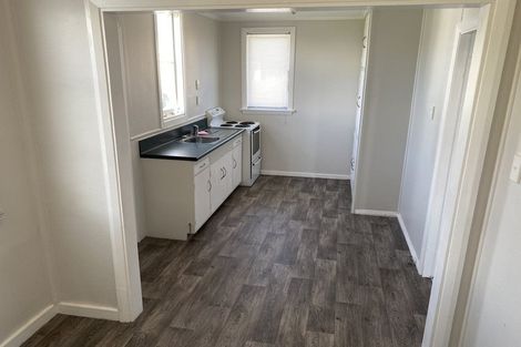 Photo of property in 10 Cornfoot Street, Castlecliff, Whanganui, 4501