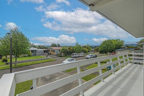 Photo of property in 6 Anaru Place, Awapuni, Palmerston North, 4412