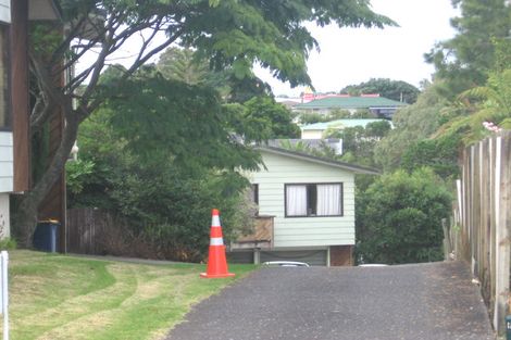 Photo of property in 3/18a Neal Avenue, Glenfield, Auckland, 0629