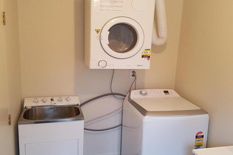 Photo of property in 120c Elizabeth Street, Riccarton, Christchurch, 8041