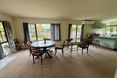 Photo of property in 6 Halcione Close, Flagstaff, Hamilton, 3210